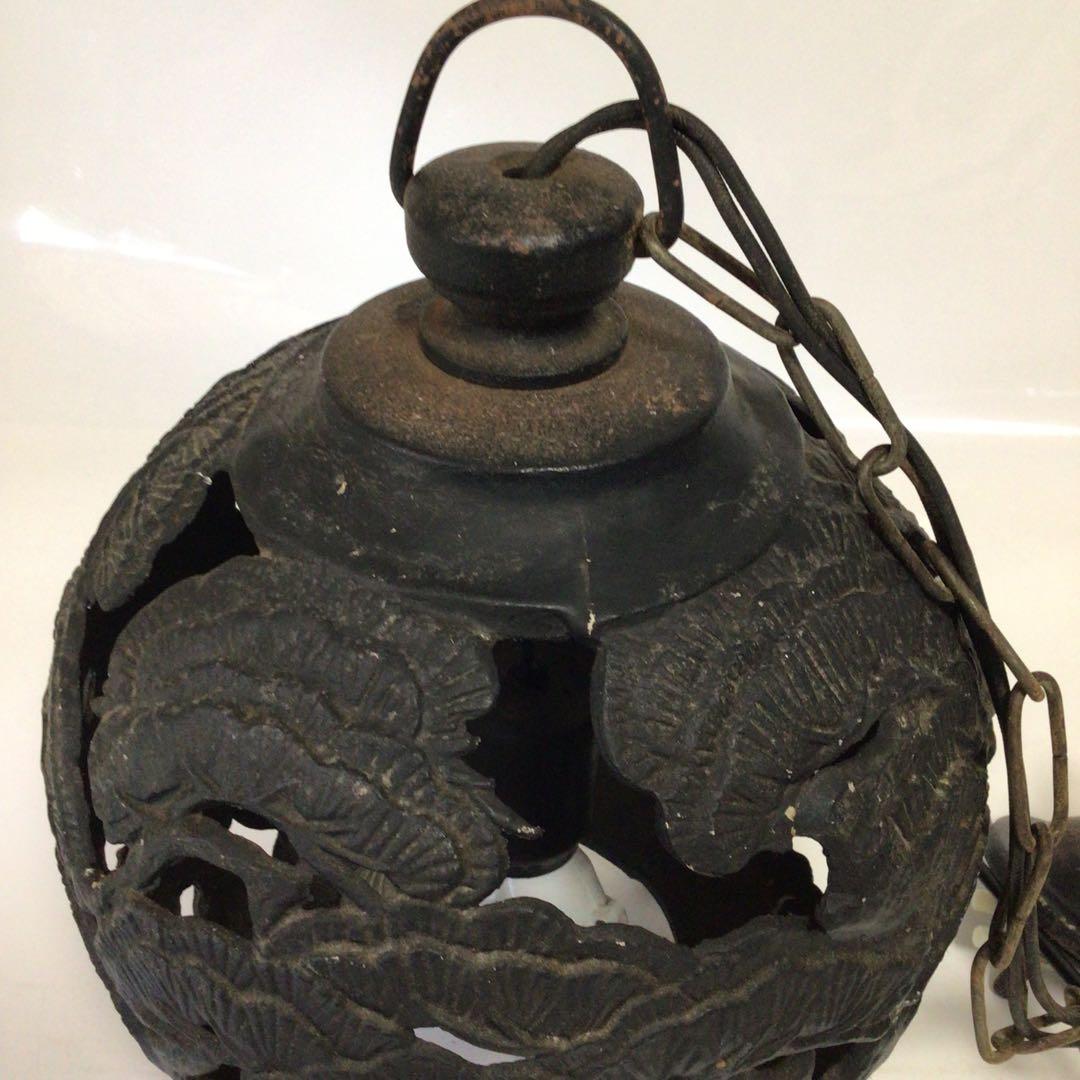 松透丸形吊灯篭 アンティーク ライ トランプ 丸形 鋳鉄製透かし彫りランプ