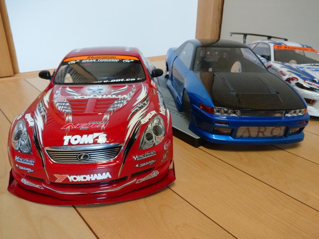 1/10ドリフト ラジコン ヨコモ　ボディ　3点セット