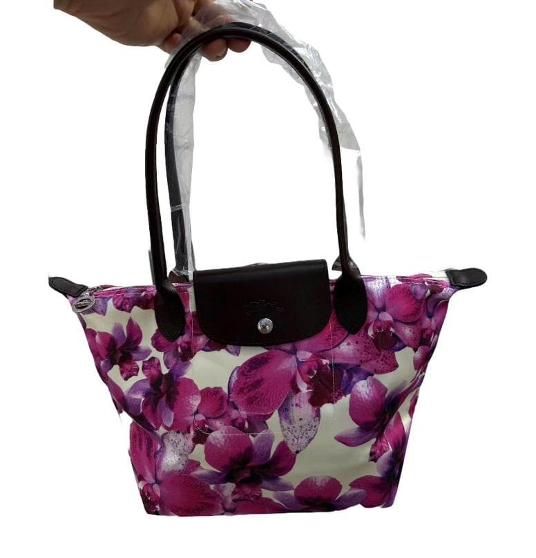 り*ご様 iPhone13 128GB 思い出はしっかり削除しました。