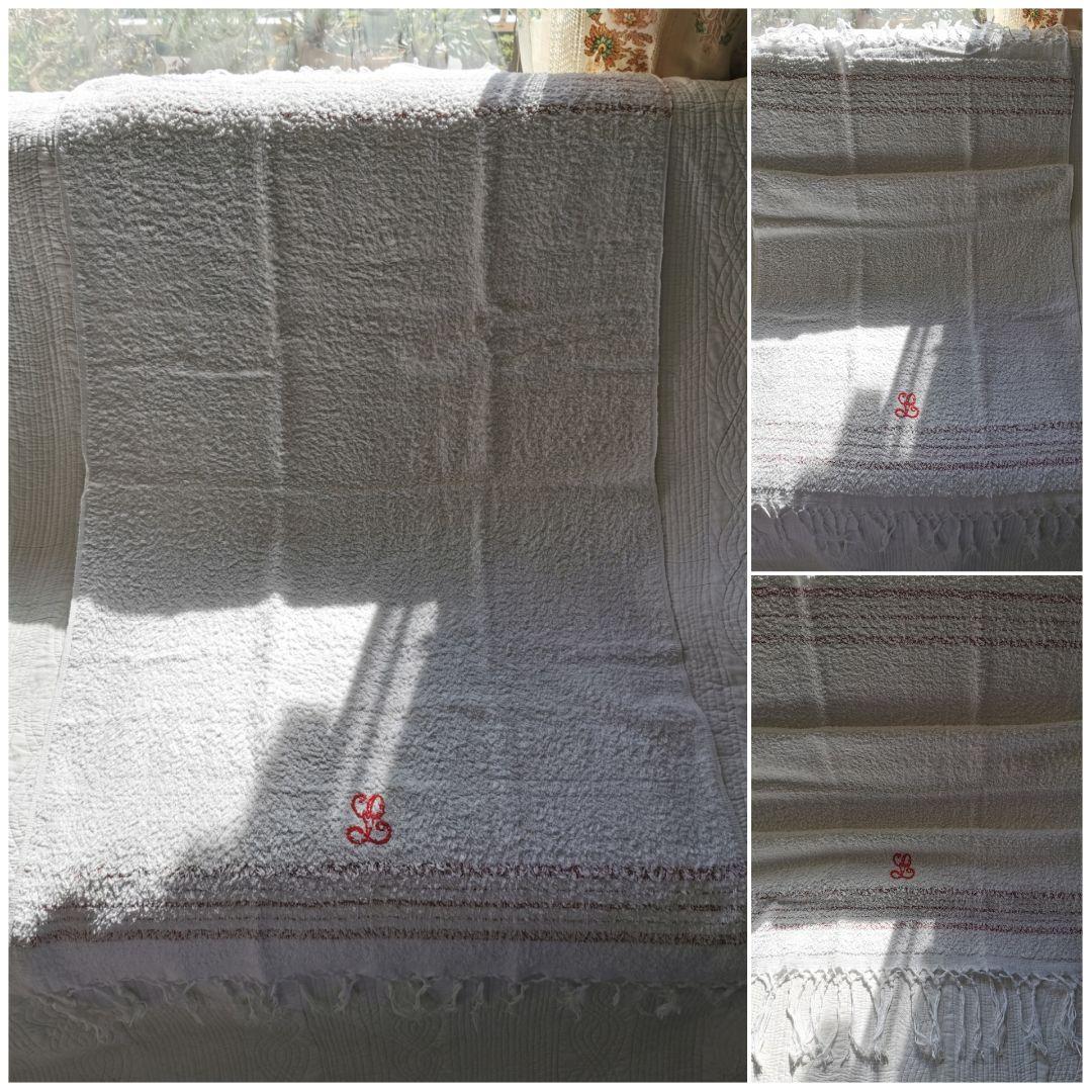 アンティークフランス レッドラインボーダー モノグラム刺繍L