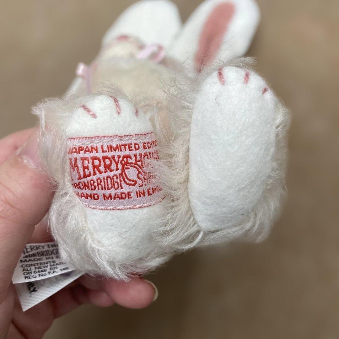 Merrythought ウサギ耳付きぬいぐるみ