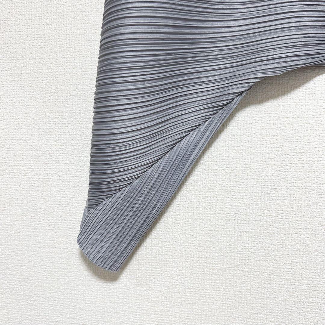 プリーツプリーズ　イッセイミヤケ　横プリーツ　サルエルパンツ　グレー