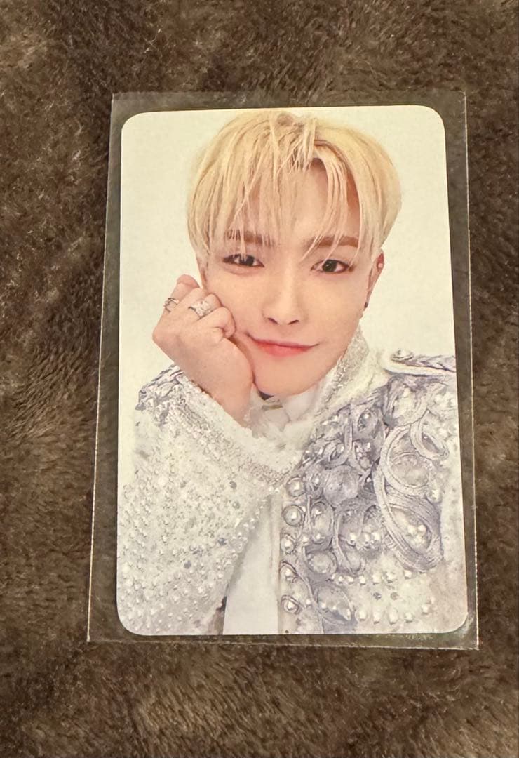 ATEEZ ホンジュン ソウルコントレカ - メルカリ