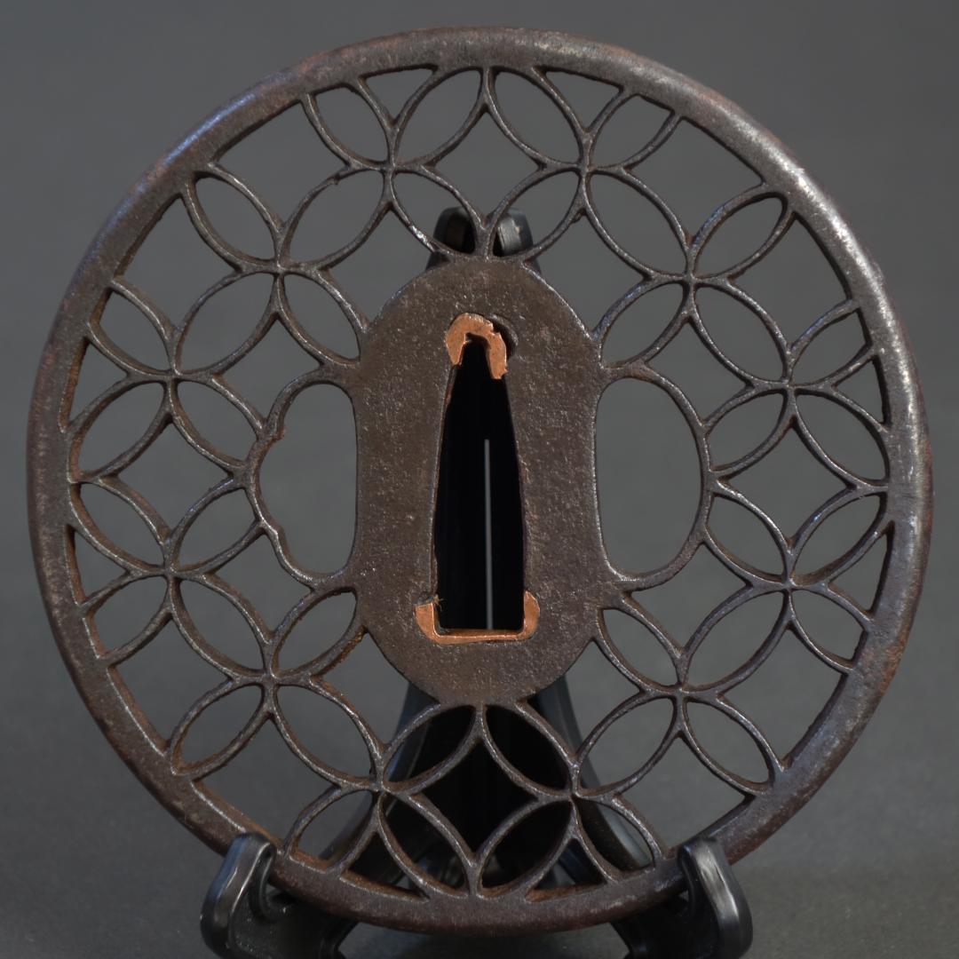 鍔 鐔 刀装具 武具 骨董【京透 七宝文様透鍔】(鍔箱付き)