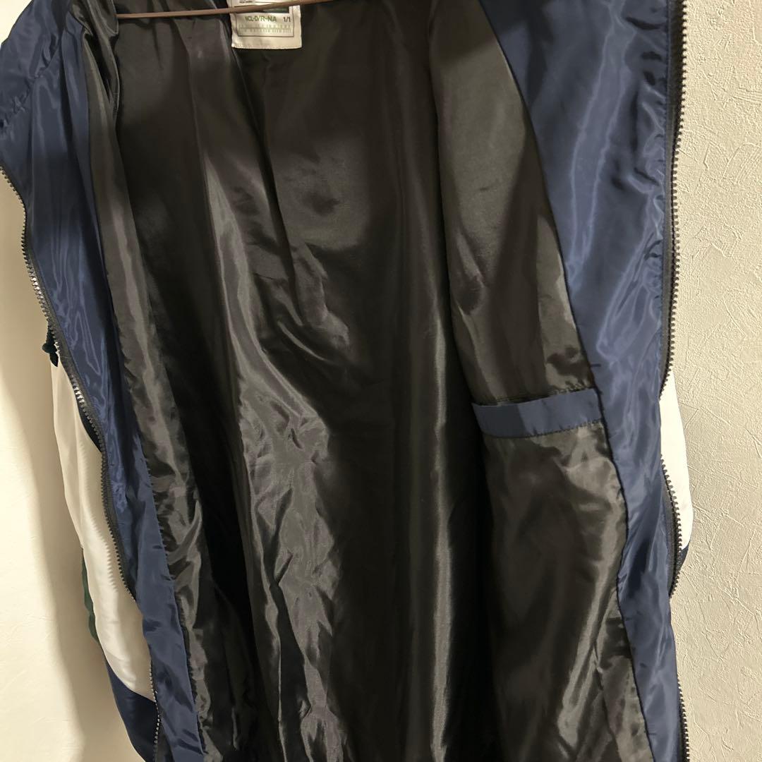 ずっと真夜中でいいのに。フード付きナイロンジャケット XLサイズ