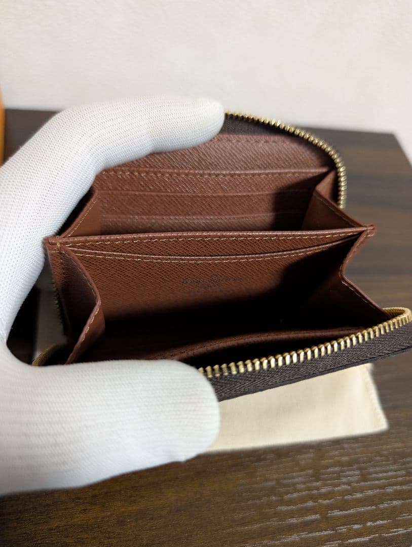 新品　ルイ・ヴィトン　LOUISVUITTON　ジッピーパース　モノグラム