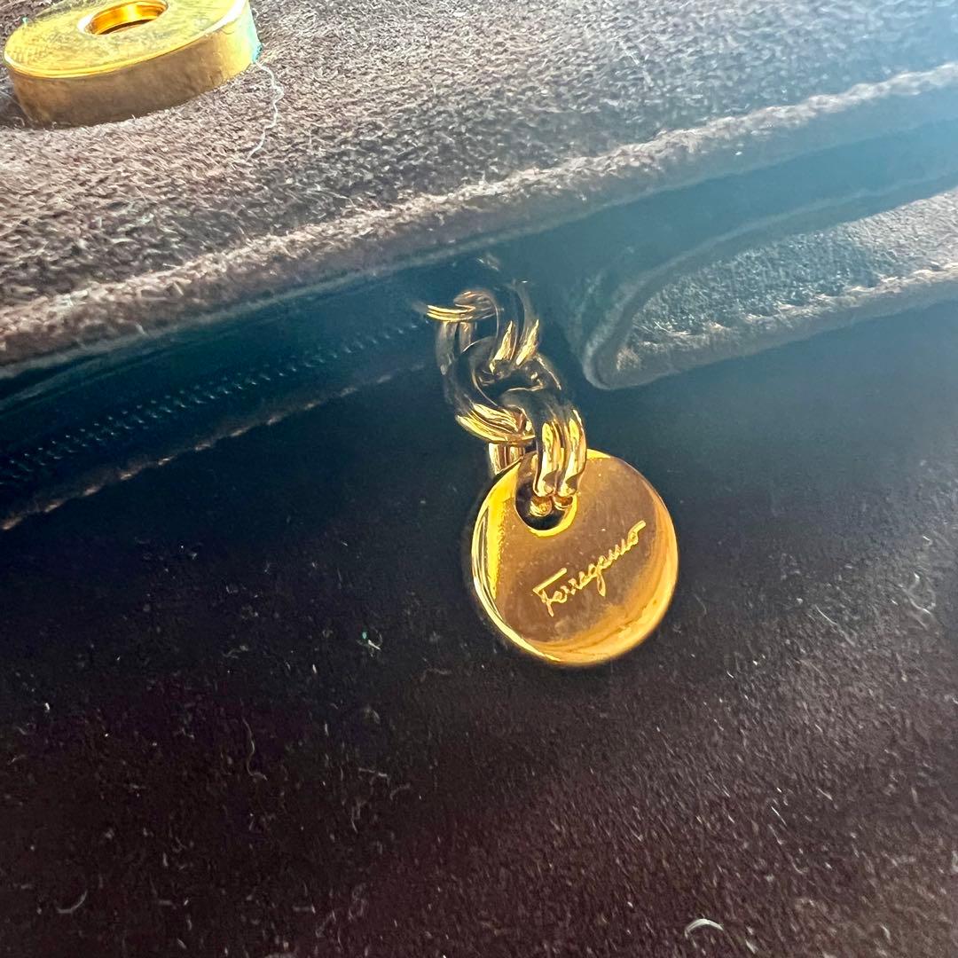 専用出品❗️⭐️Salvatore Ferragamo パーティーバッグ茶