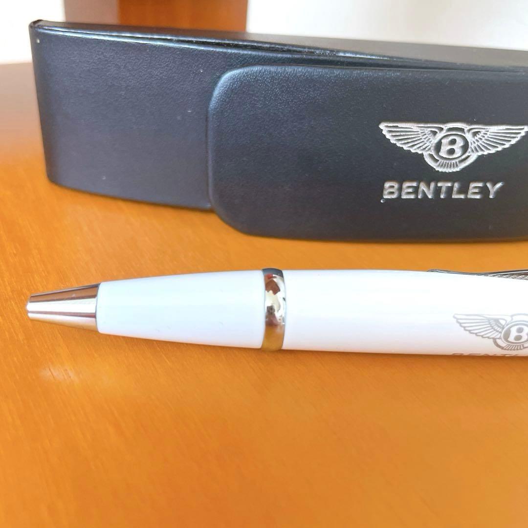 ☆未使用☆BENTLEY ホワイト ×シルバーカラー ボールペン ケース付き