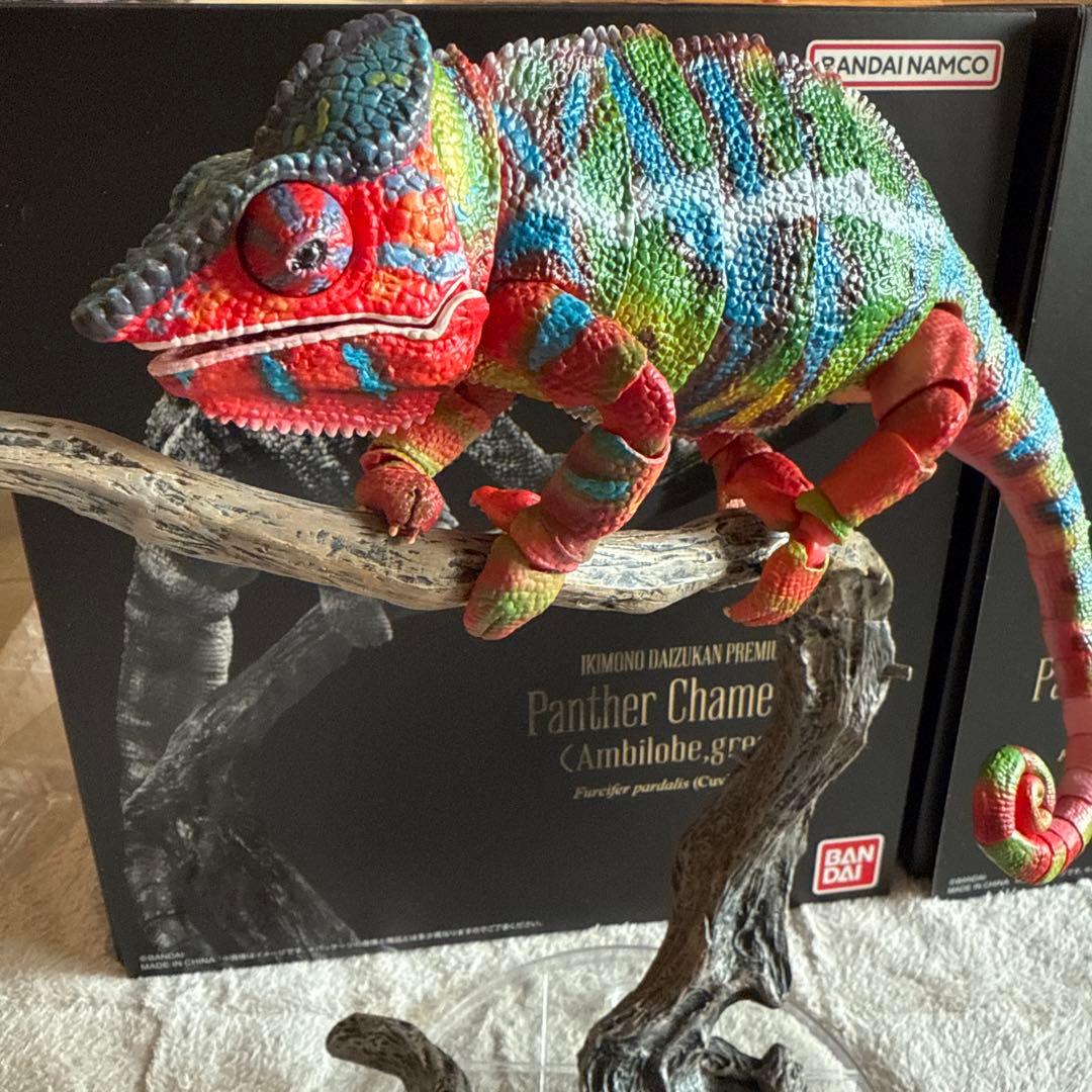 いきもの大図鑑プレミアム パンサーカメレオン グリーン レッド