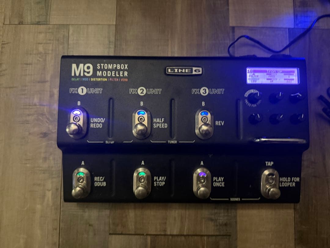 LINE 6 M9 Stompbox Modeler(ジャンク)