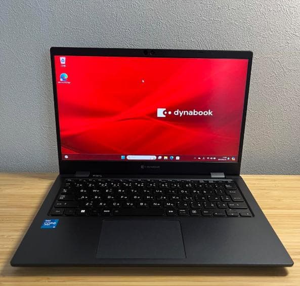 美品 東芝 2022年モデル 第11世代 i5 FHD 16GB 軽型