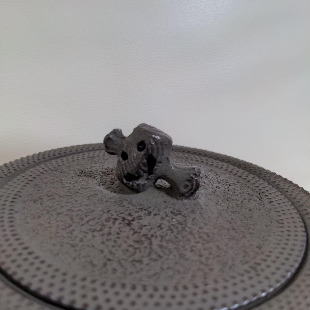 南部鉄器　鉄瓶　姥口霰　1.8L　箱付き