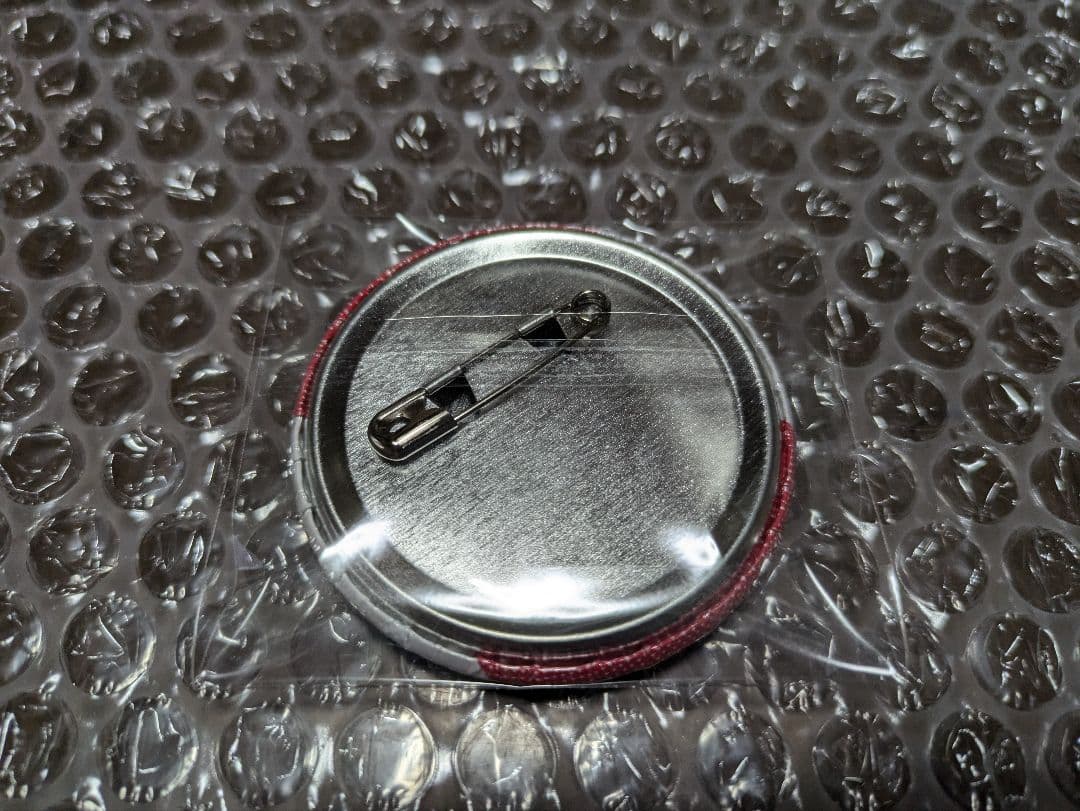 銀魂　サンリオコラボ　缶バッジ　万事屋＆定春