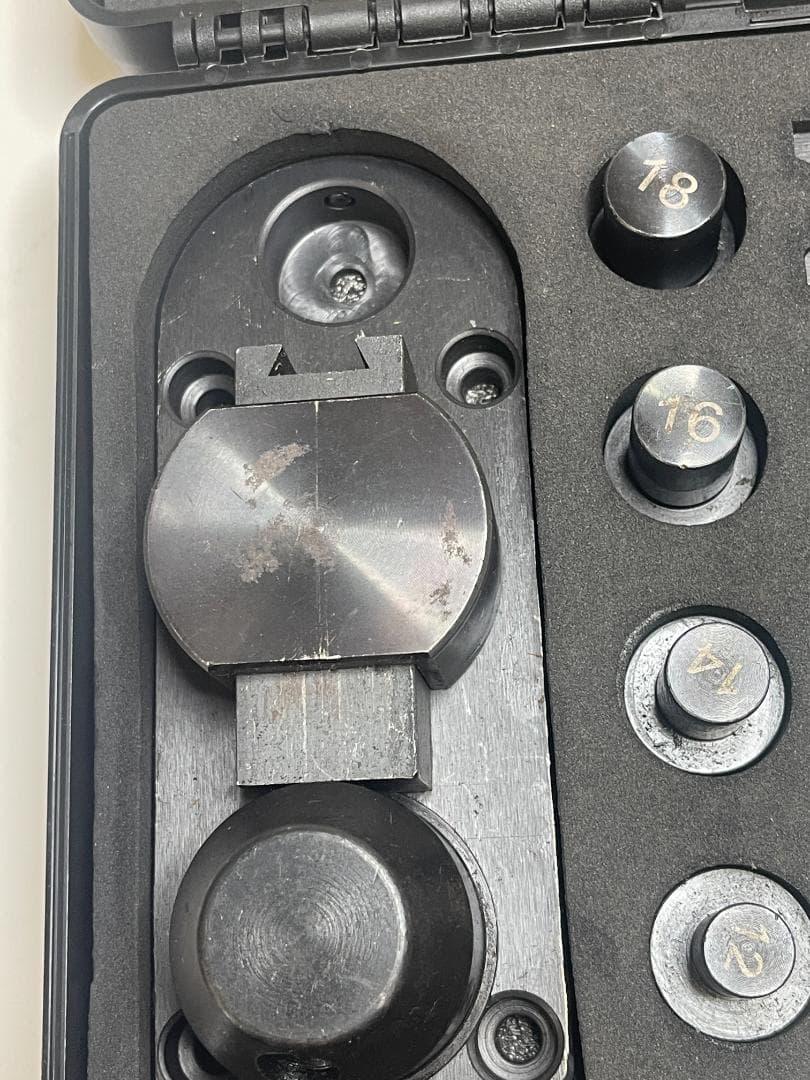 ☆新品☆BOX付き 指輪作成用 金属製リングベンダー