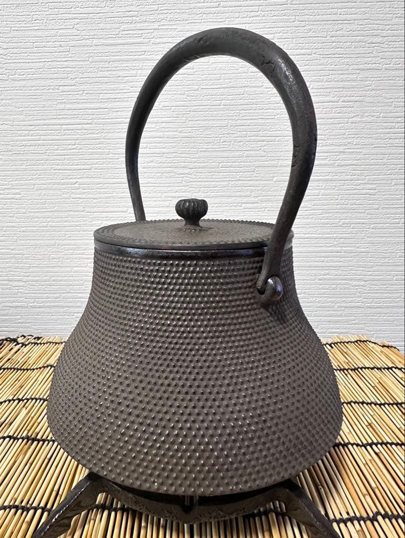 未使用品、木箱、栞付 南部鴻栄堂造 18型富士形