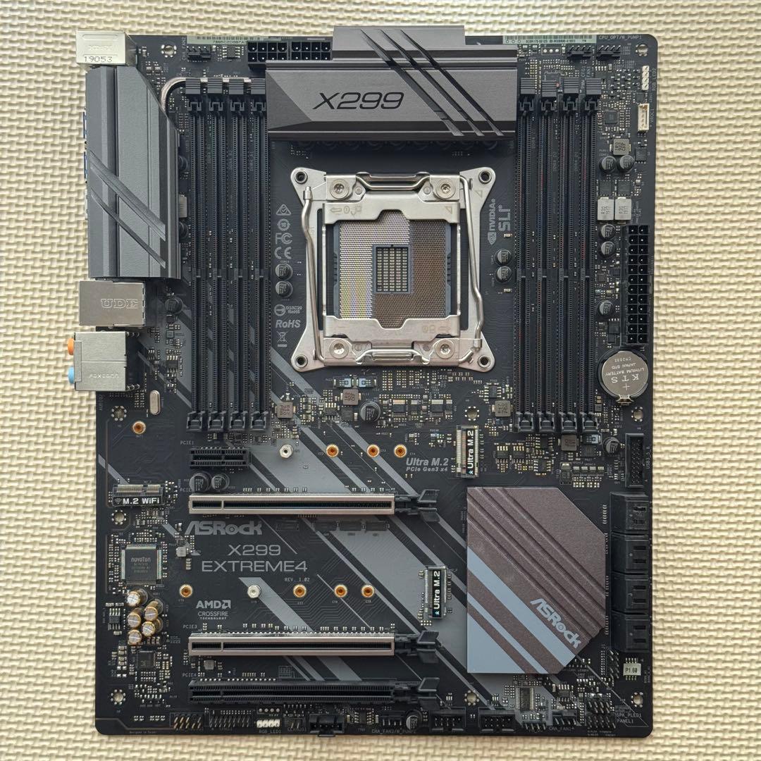ASRock X299 Extreme4 マザーボード ASRock > X299 Extreme4