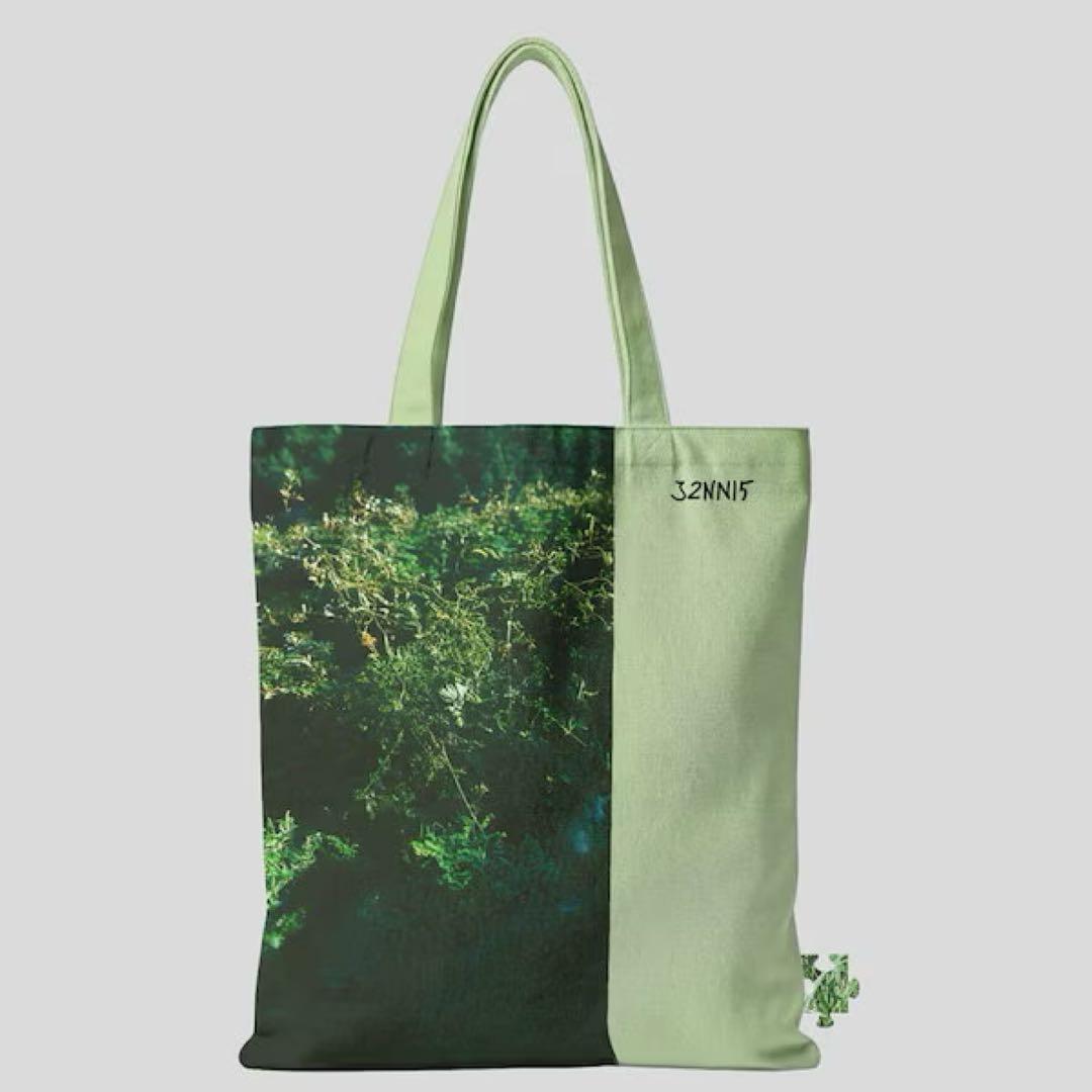 BLACKPINK　ジェニ　トートバッグ　J2NNI5 新品 J2NNI5> BLACKPINK ジェニ トートバッグ - メルカリ