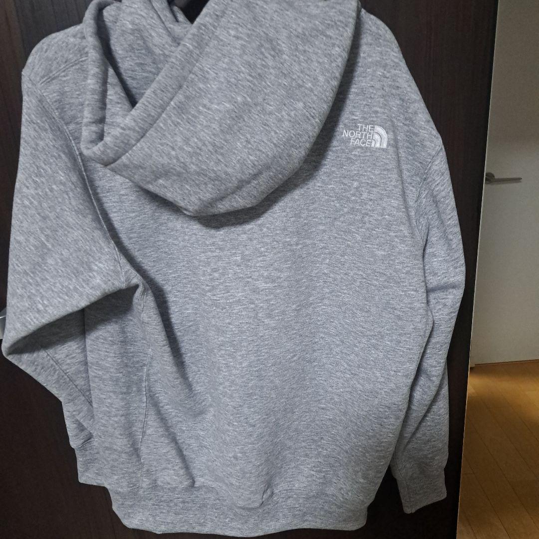 空*ん様 ノースフェイス　パーカー　グレー　 Ｌ　刺繍　THE NORTH FA