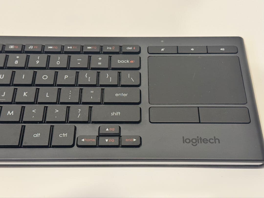 Logitech Media K830 TV ワイヤレスキーボード 英字配列