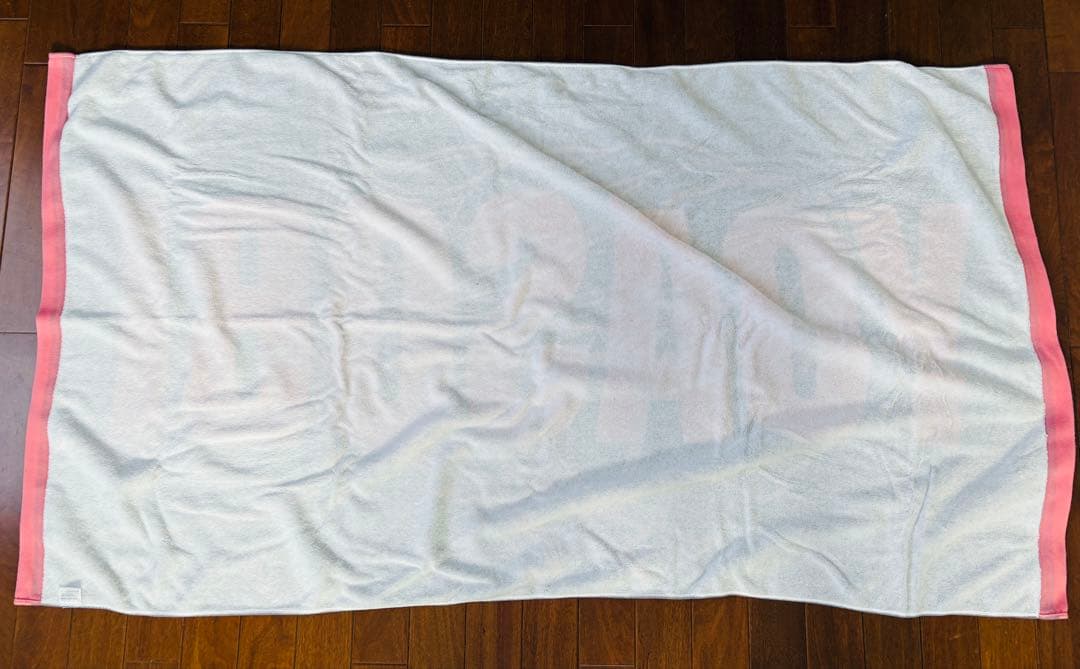 YOASOBIライブグッズ ビーチタオル