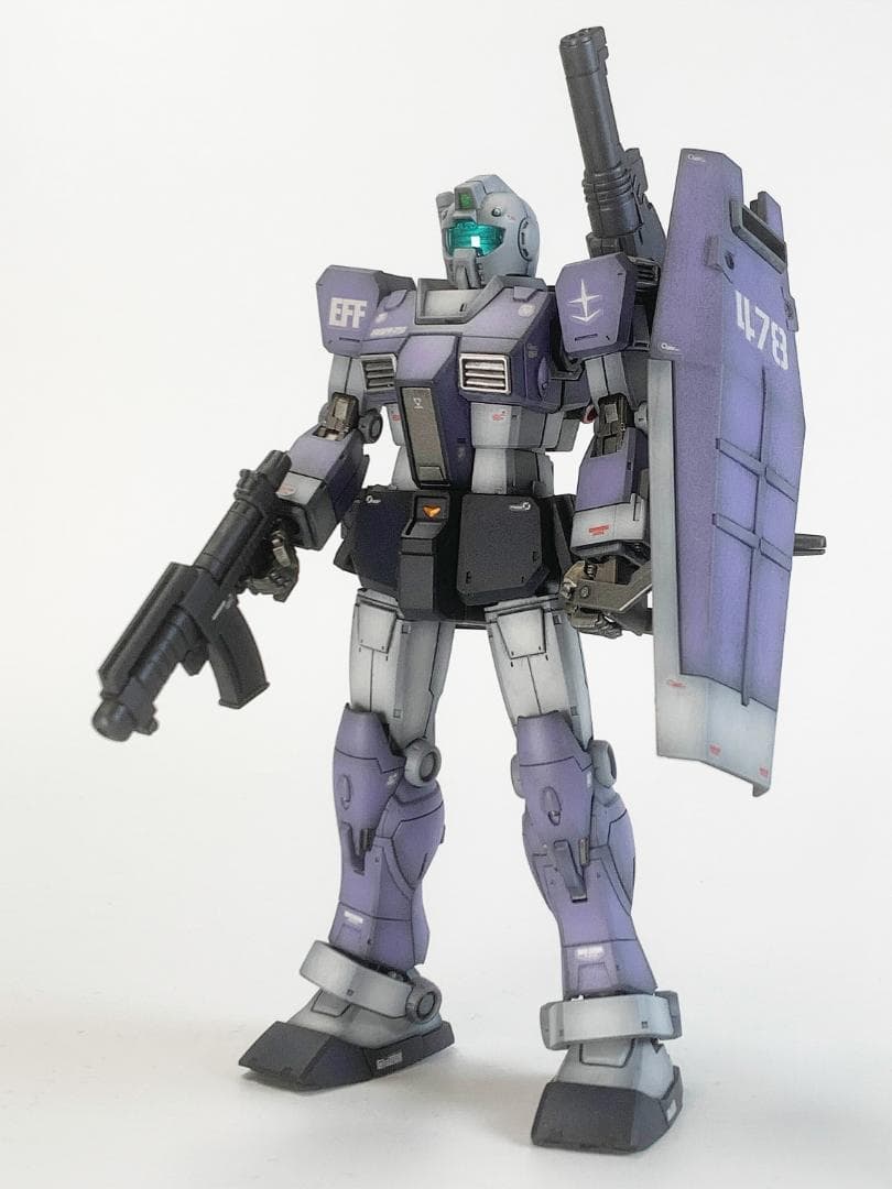 ジム(モロッコ戦線仕様)RGM-79 HG1/144 ガンプラ全塗装完成品