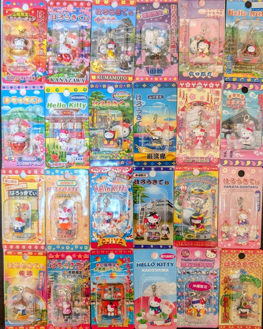 ハローキティ　ご当地キティ　ストラップ　201個おまとめ（ロリータ他）