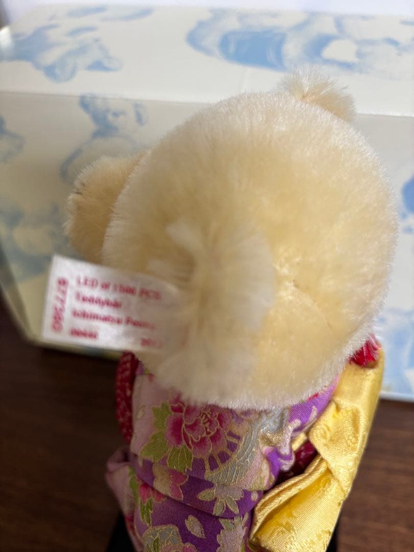 シュタイフ 677380市松　牡丹　テディベア 2012年　日本限定　台座付き