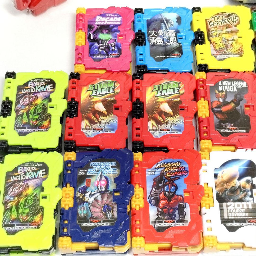 仮面ライダーセイバー 変身ベルト DX聖剣ソードライバー ライドブック等 まとめ