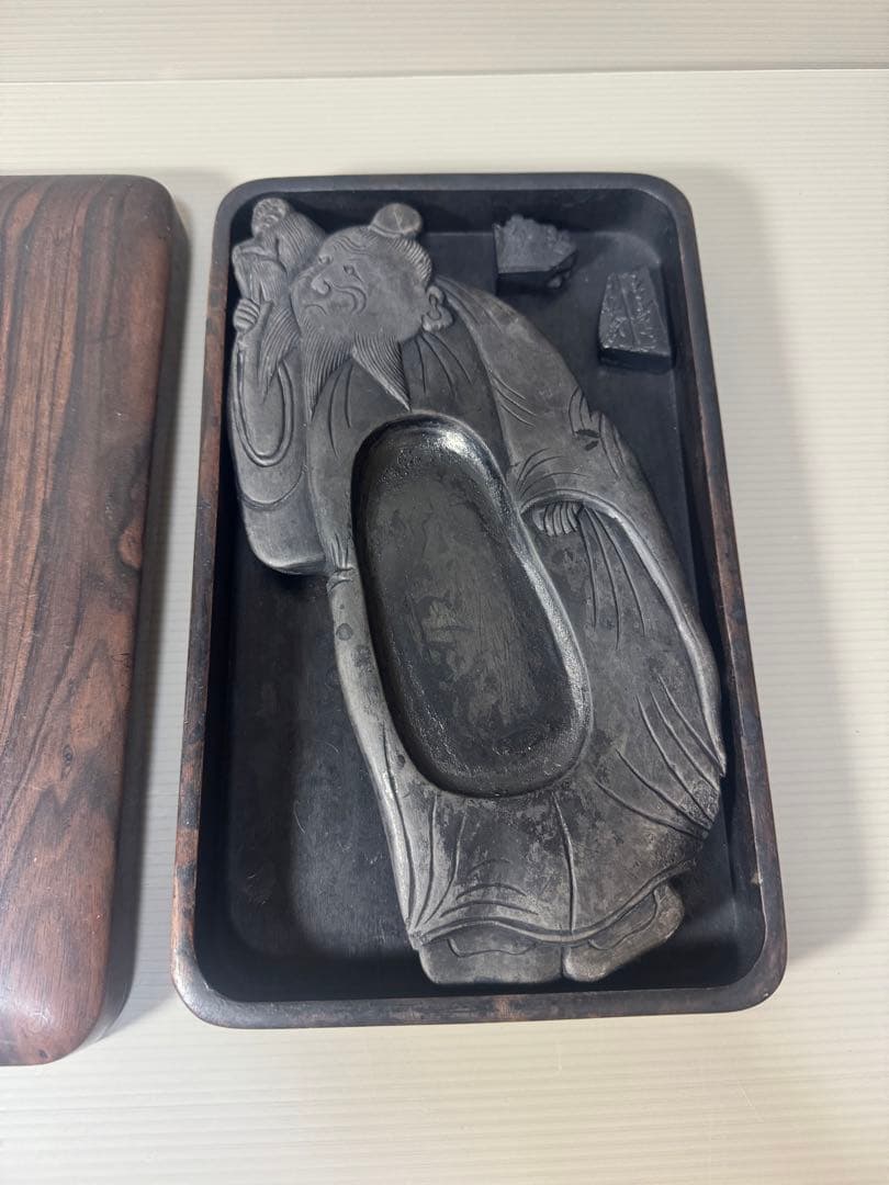 2084 中國古硯老人端硯 文房具 文箱