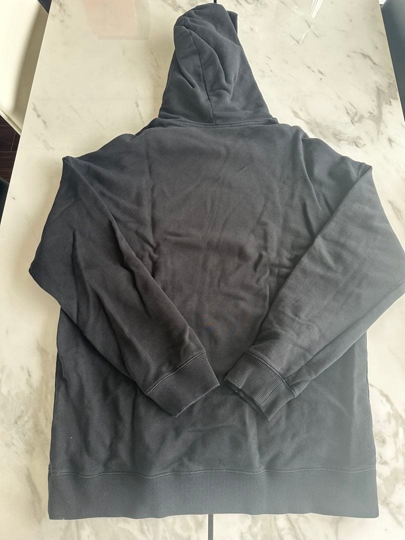 GIVENCHY PARIS フード付きパーカー