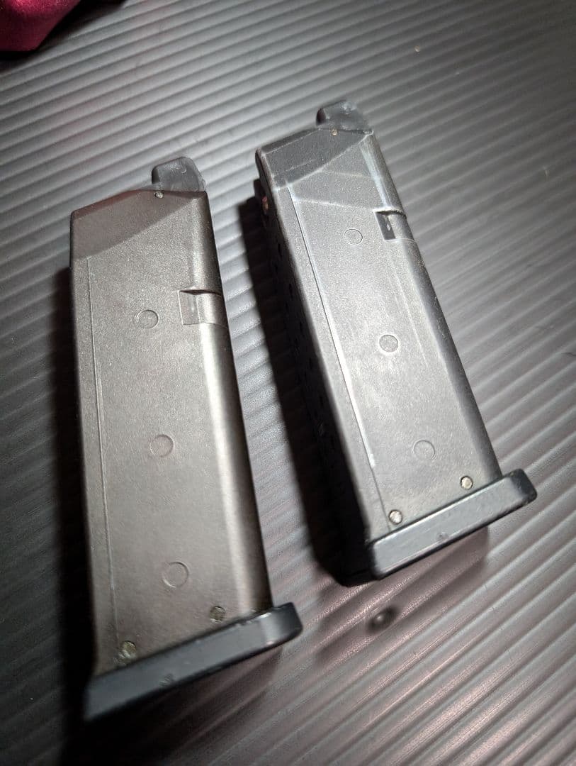 東京マルイ グロック19 GEN4 予備マガジン付き