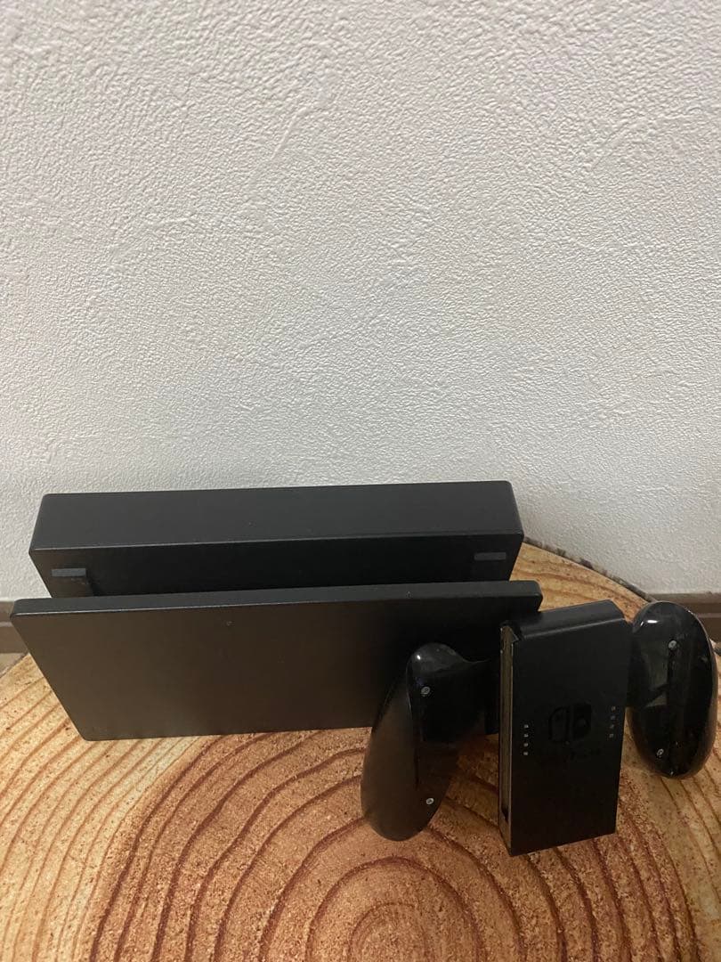 Nintendo Switch ニンテンドースイッチ本体　YEL 箱無し