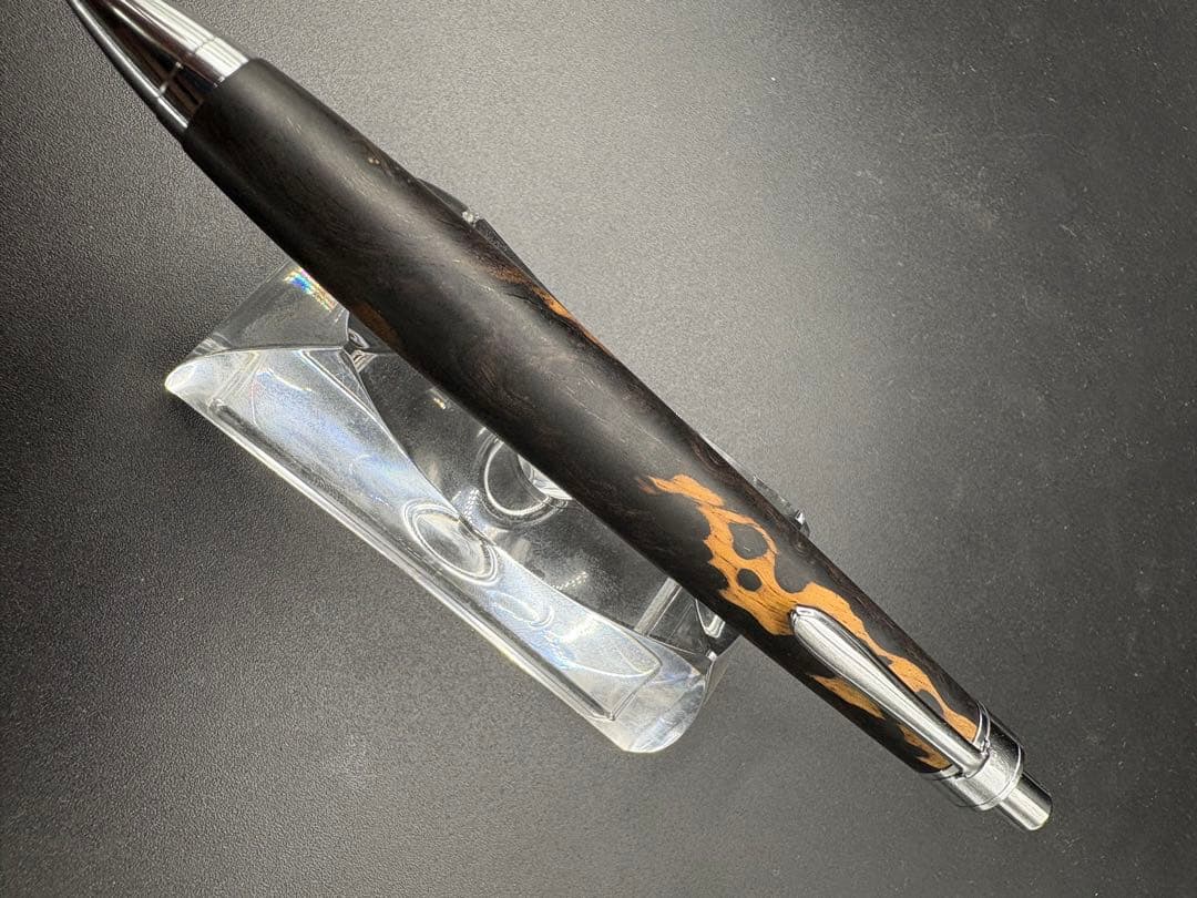 483極上 アフリカンブラックウッド 瘤杢 ツートン 木軸シャーペン