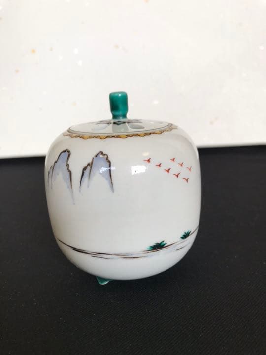 九谷の名工 三ツ井為吉作 色絵 十網図 香炉 K84 共箱