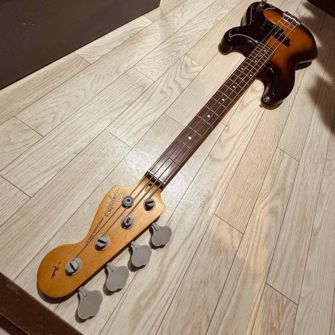 Edwards エレキベース ミントグリーン ストラップ付き