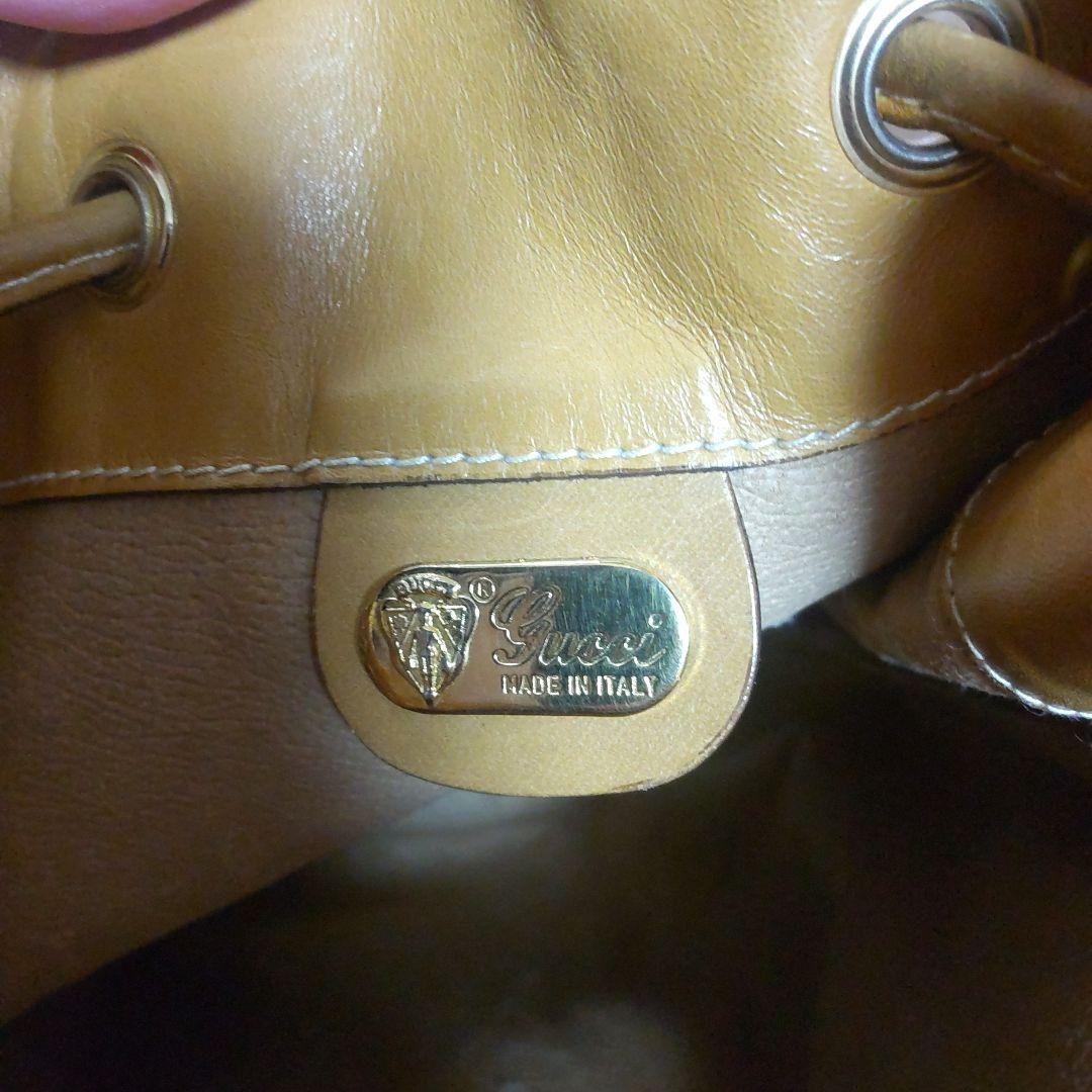 依頼承知致しました。Gucci ロゴ入り ショルダーバッグ 中型