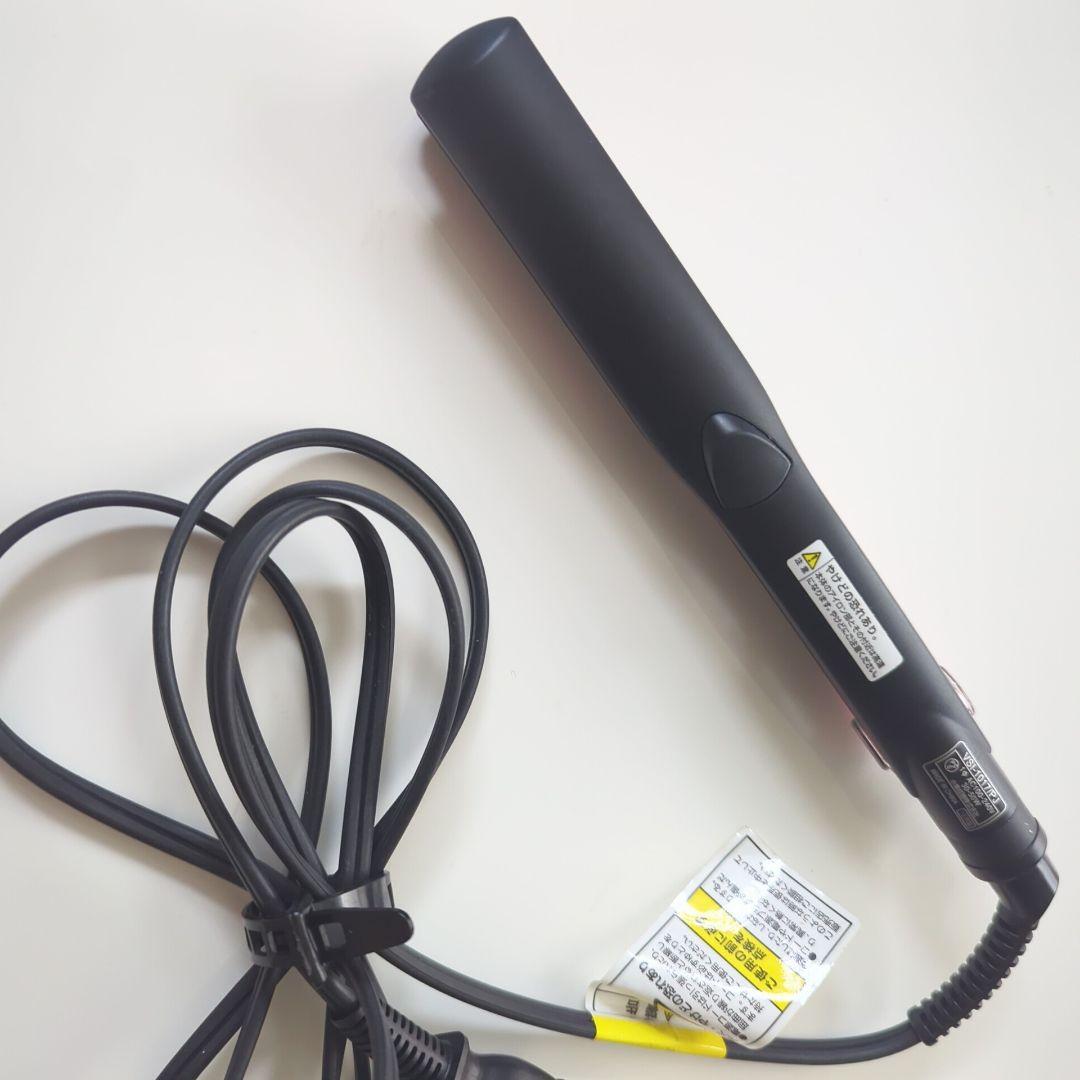 VS Sassoon ストレートヘアアイロン ピンクと黒 収納ケース付き - メルカリ