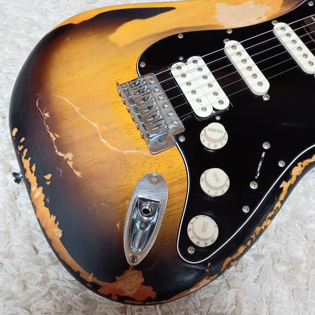 ハードレリック スティーヴィーレイボーン風 カスタムギター Squier SRV