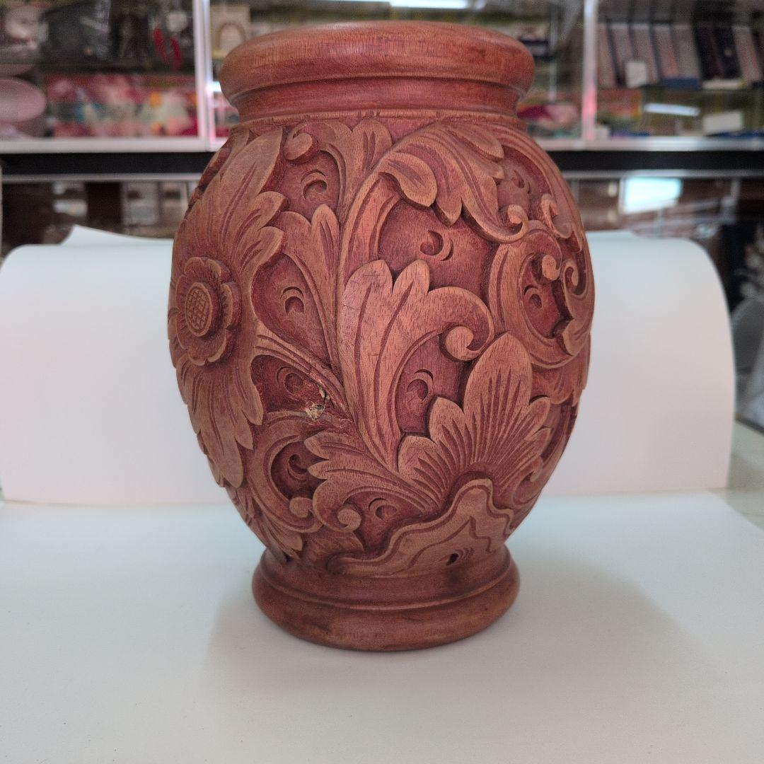 彫刻模様の木製花瓶 - メルカリ