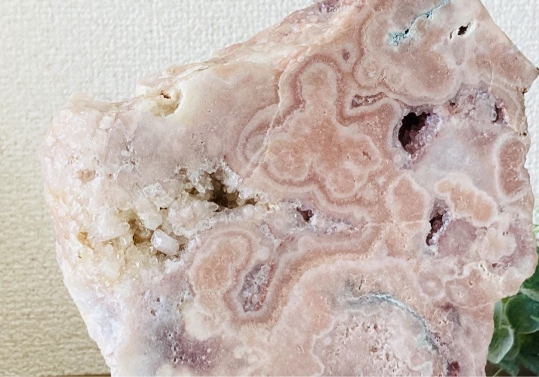 希少】 特大 ピンクアメジスト✨ 晶洞 原石 台座付き 置物