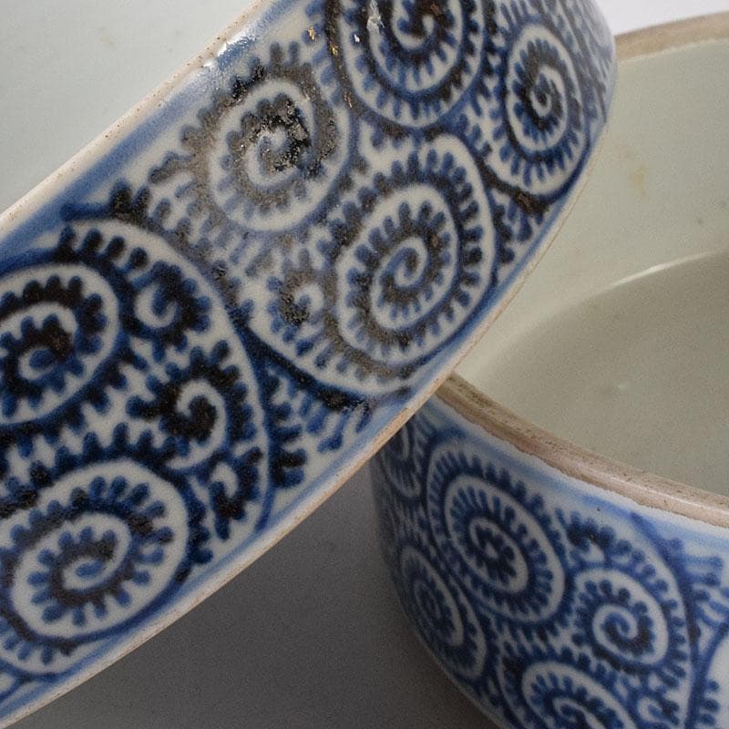 伊万里焼 古伊万里 染付 蛸唐草文 四段重箱 C R8464Hの通販はau PAY