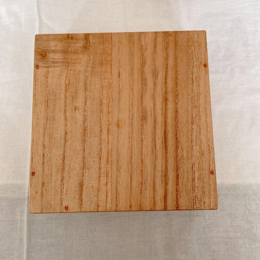 川端近左作　朱塗　蒔絵　雲　盃　漆匠　近左　共箱　茶道具　表千家