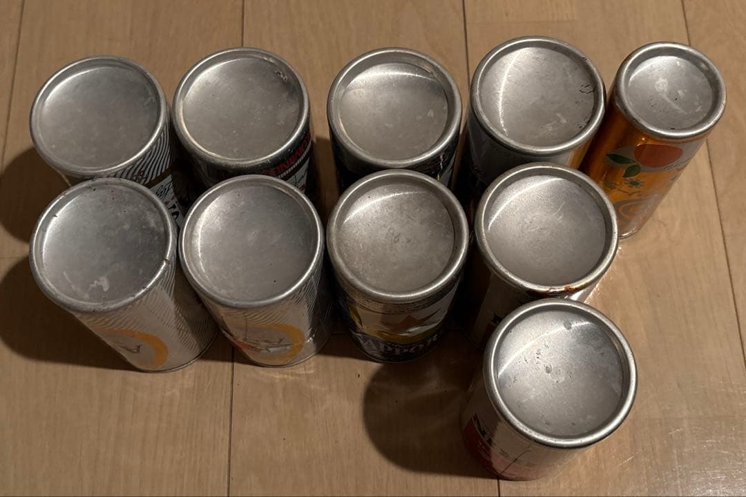 昭和レトロ ビンテージ ビール缶 空き缶 - メルカリ