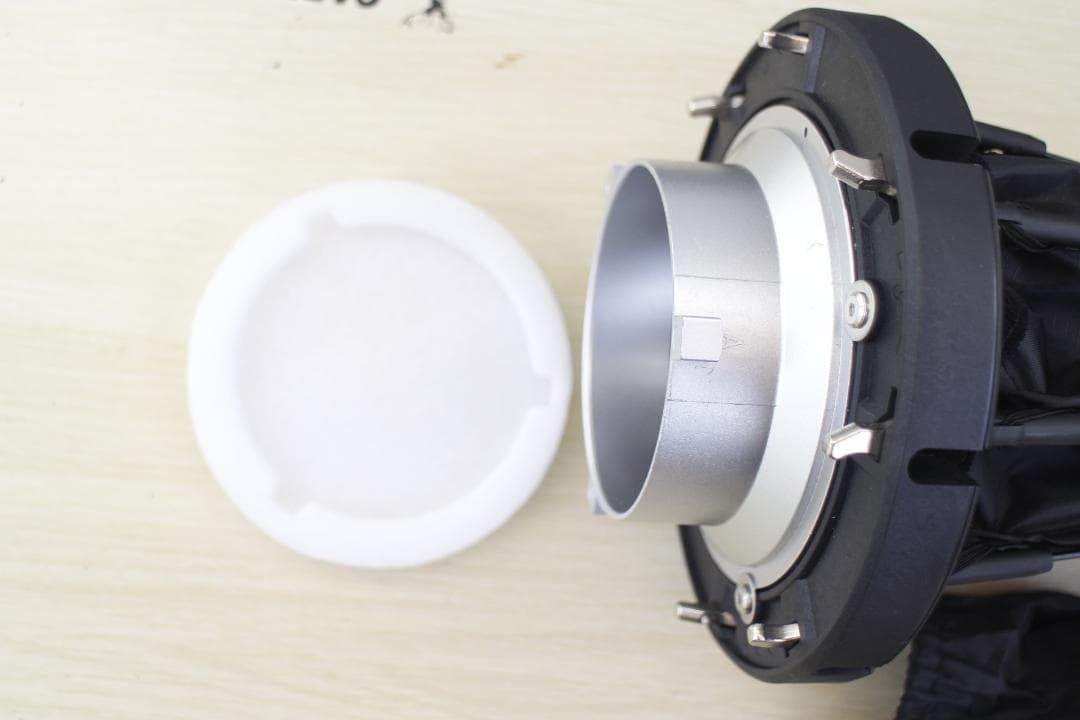 M-TN 2211] NeewerのLEDスタジオライトセット