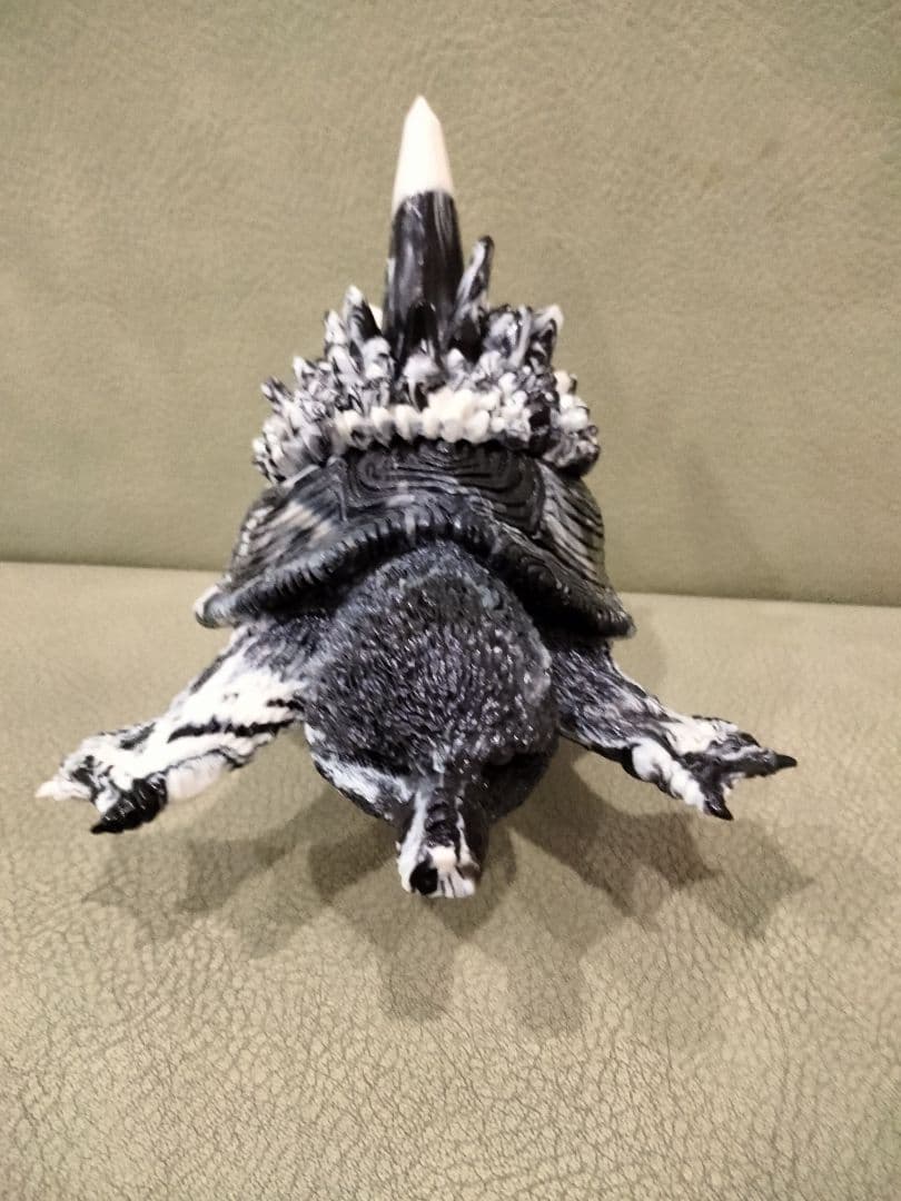 ソフビmonstockガミグラゴン幼体杉山実安楽安作ブルマァク