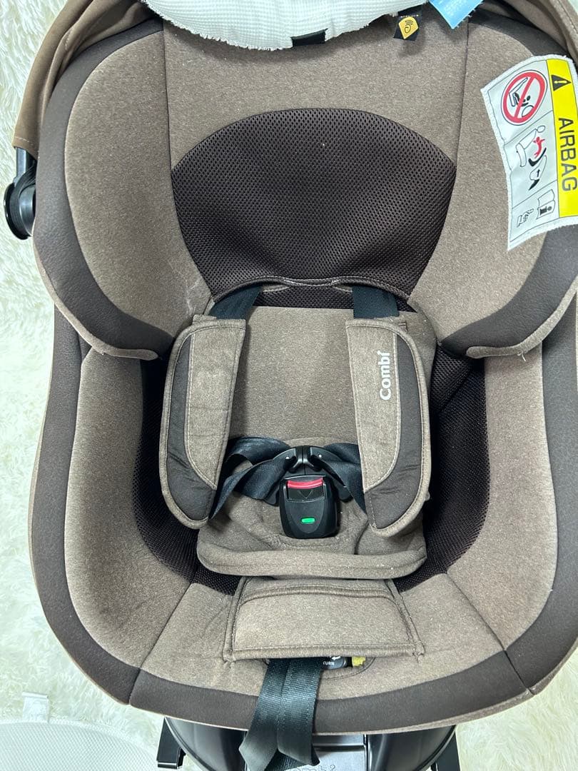 コンビ　チャイルドシートクルムーヴスマート　ISOFIX シリーズ