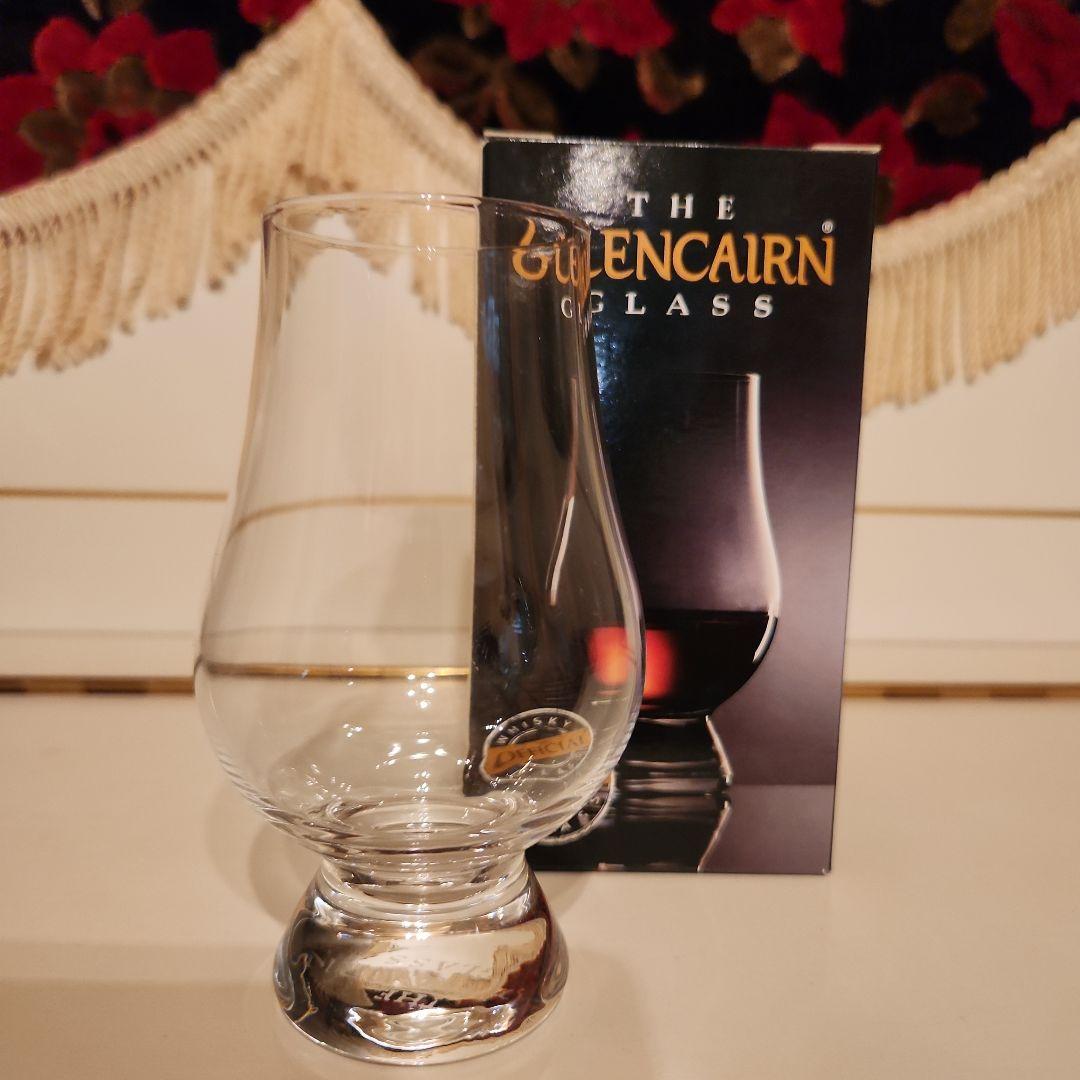 古酒 サントリーウイスキー ROYAL 15年 グレンクアリングラス付き