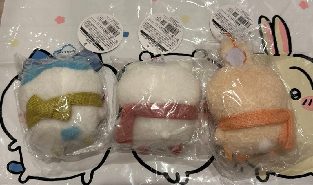 ちいかわ　ぬくぬくの装いマスコット　ちいかわ　ハチワレ　うさぎ　3個セット