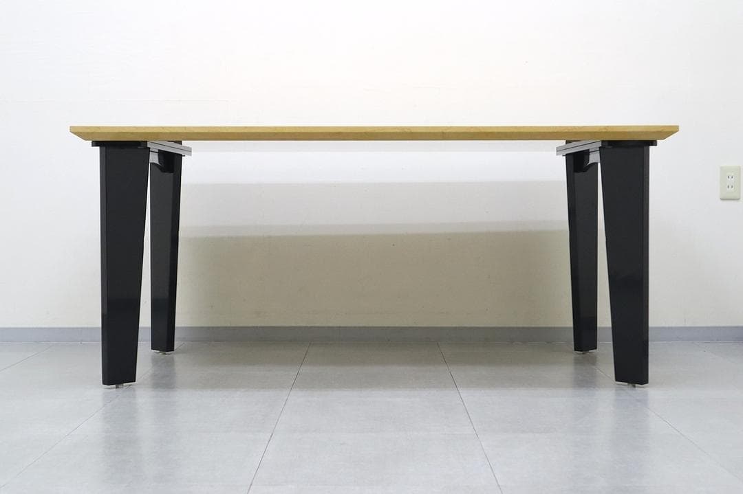 IDC大塚家具 スプレンダー 最高級 バーズアイ メープル ダイニング テーブル