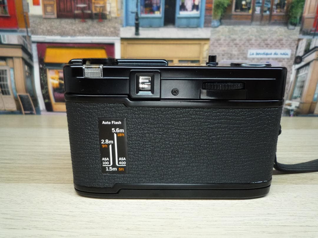 ☆ストロボ付きハーフカメラ☆ OLYMPUS PEN EF ㉖ カメラ